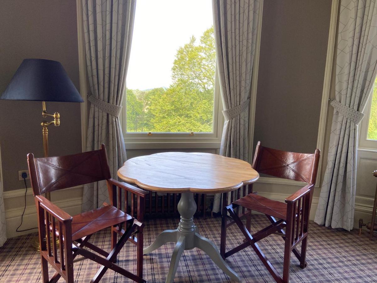 Cornhill Castle Pensionat Biggar Eksteriør billede